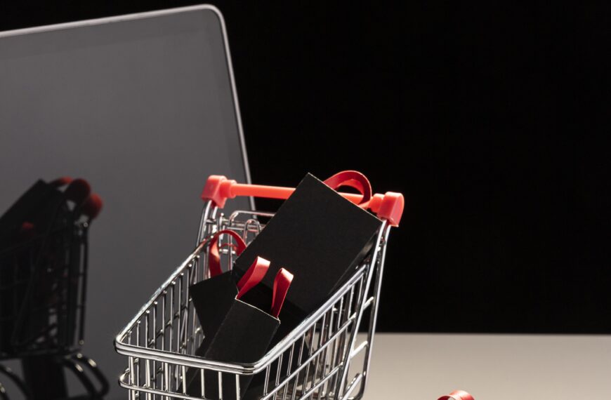 Design. Launch. Grow: Building Brands with Shopify